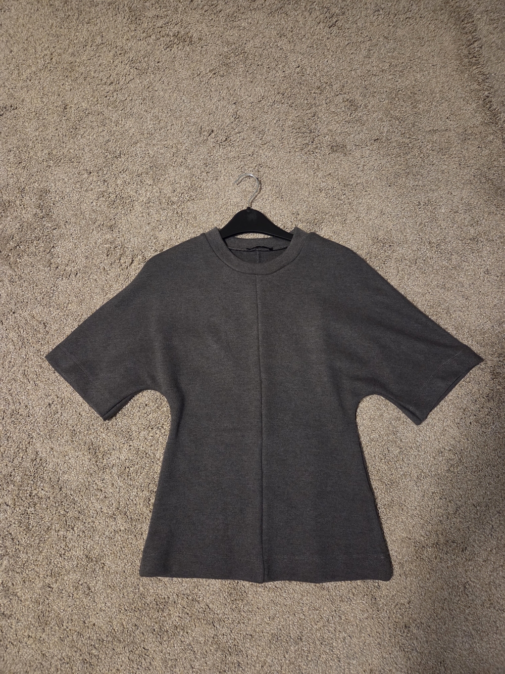 Zara Women's Short-Sleeve Knit Top in Charcoal Gray